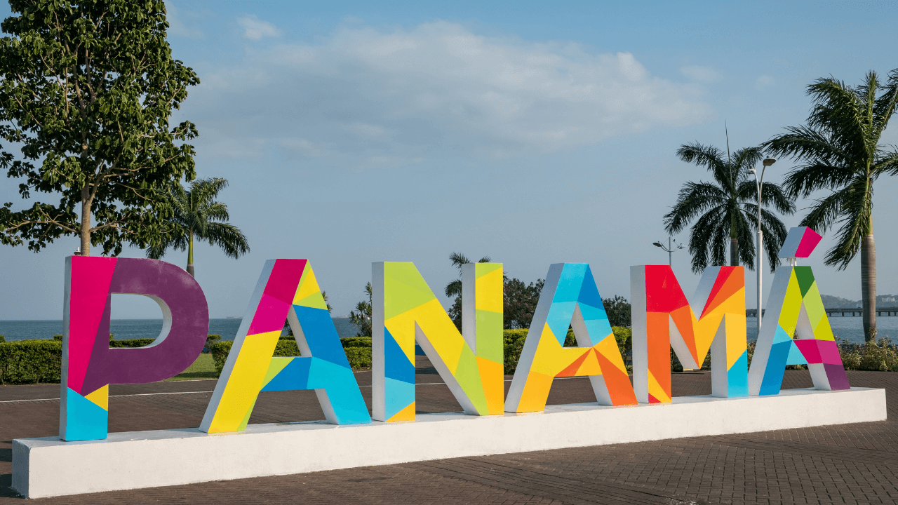 11 Low-Tax Countries for US Citizens Panama
